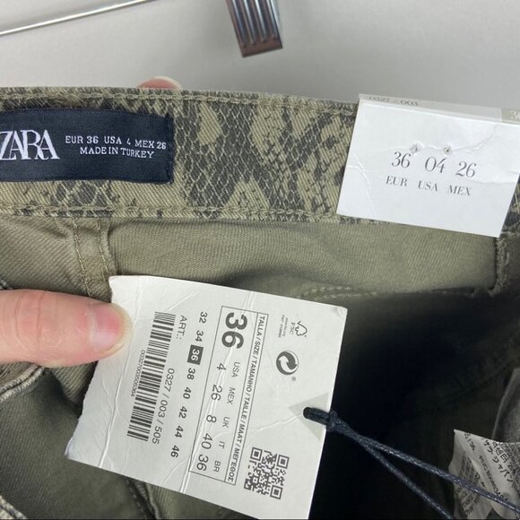 NWT Zara High Waisted Skinny Pants Green Animal Print Size 4 Pants New Tags Boho - Picture 6 of 11